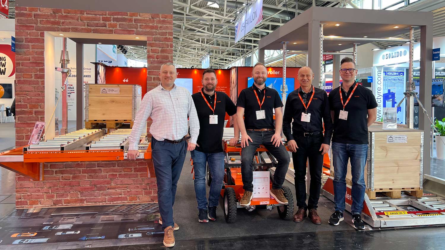 Liftroller-at-BAUMA-2025-Krzysztof-Sledzki_-Kim-gregersen_-Ivar-Ole-Wik_-Helge-Flesland-and-Christian-Liebenberg Liftroller at Bauma 2025: Krzysztof Sledzki, Kim gregersen, Ivar Ole Wik, Helge Flesland and Christian Liebenberg.